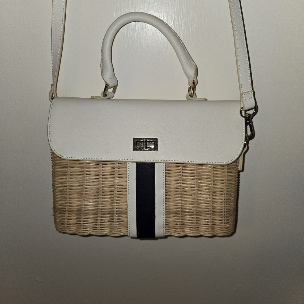 Talbots straw handbag with white and navy leather trim. 10 inch x 8 inch.
